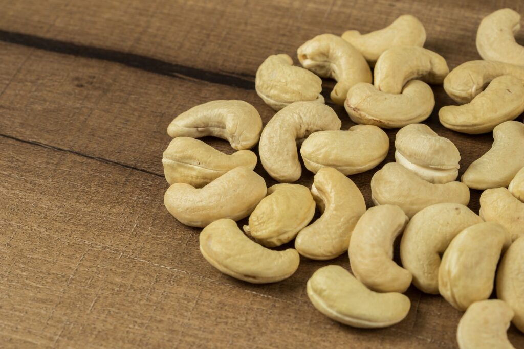 You Can Get Powerful Health Benefits From Cashew Nuts